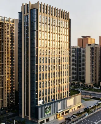 Dongmin Apartment (Maoming High-Speed Railway Station)