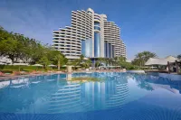 Le Méridien Al Aqah Beach Resort Hotels in 