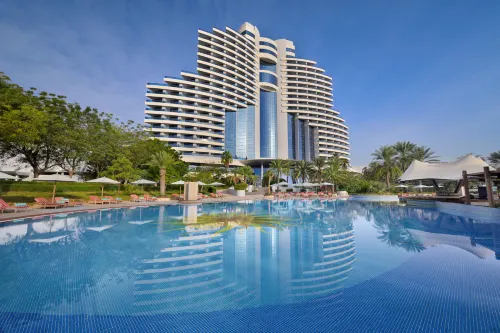 Le Méridien Al Aqah Beach Resort - Parkplatz