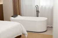 Kunming South Station Ramada Encore Hotel - spa