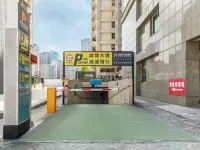 Guide Education Culture Hotel Kaohsiung Museum of Fine Arts - parking