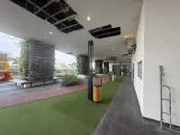 Space Residency 2Bed 2Bath By Kinetic Retreats - Airport Shuttle