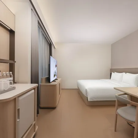 JI Hotel (Lianyungang Crystal Park Donghai Pedestrian Street) Hotels in Donghai