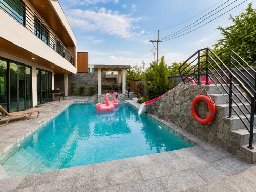 Hello Pattaya Pool Villa | Brand New 5BR Luxury - Wifi