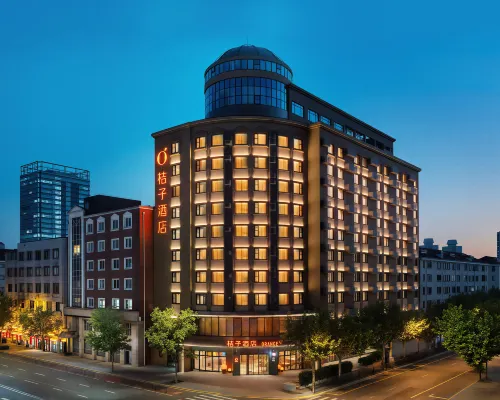 Orange Hotel (Shanghai Loushanguan Road Metro Station Branch) Hotels near Changning