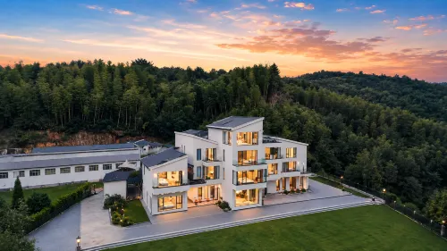 Anji Hanqing Valley Residence · Green Valley Luxury Pool Resort (Sky City Store) - Suối nước nóng