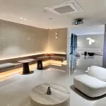 Airport Hotel - Airport Shuttle