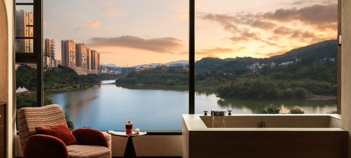 AN Anlan Nanhu Xu Infinity Pool Lakeview French Design Hotel (Panzhou Nanhu Park) โรงแรมในผันเซียน