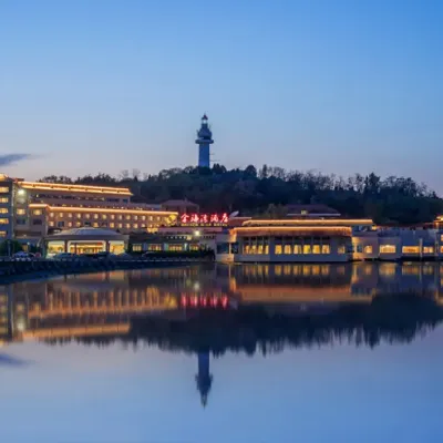 Yantai Golden Gulf Hotel Hotels near Yingguo Lingshiguan Site