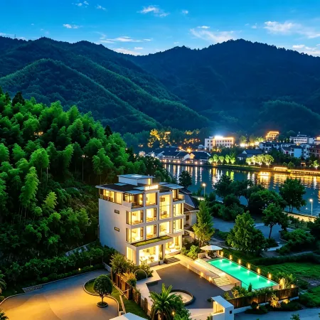 Qinxinhu Resort Bamboo Raft · Waterfall · Swimming Pool · Stream Trekking Family-friendly |