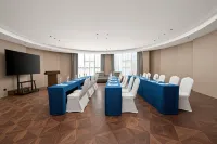 Wilson Hotel (Linyi University Town) - parking