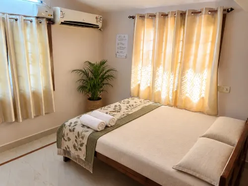 Kaveri Home Stay | Elegant Stay in Honavar - 주차장