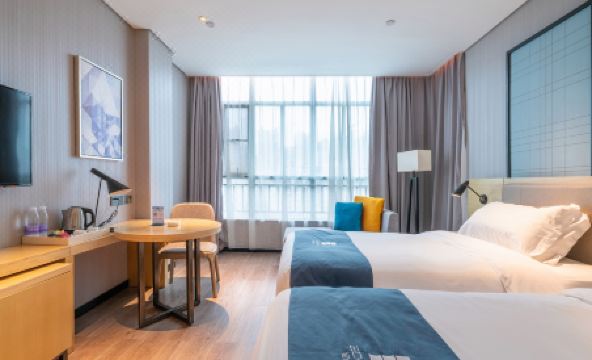 Echarm Hotel (Hefei Binhu Convention and Exhibition Center) - Housity