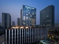 Country Inn & Suites by Radisson Hotel (Wuhan Guanggu Science and Technology Exhibition Centre) Hotels near Wuhan Jiufeng Forest Zoo