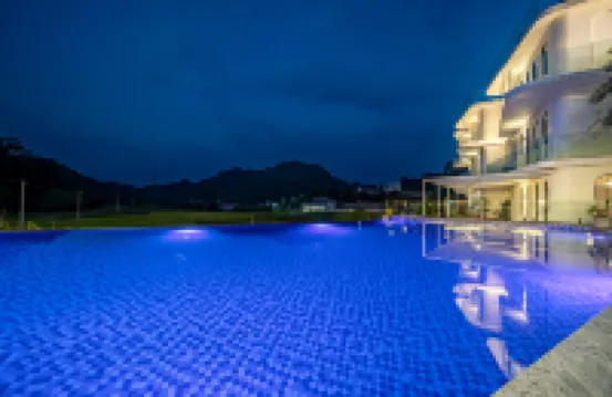 Lanyue Xingyu · Pinyue Butterfly Valley · Floral Boutique Stay