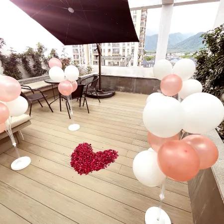 Mission Hills Pujiang Hotel