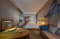 Royce Hotel Hotels near Baojindi Nanshan International Tennis Club