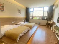 Taoyuan Xishe Homestay (Taohuayuan Scenic Area)