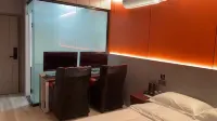 Linfen Junyue E-Sports Hotel (Gulou South Street)