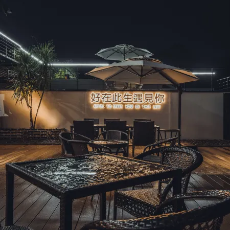 Qingshe Inn