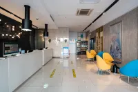 โรงแรมหยุนเหลียนจีแม็กซ์ (จัตุรัสเฉาหยาง สถานีรถไฟหนานหนิง) - โรแมนติก