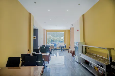 Shankee Hotel (Huaibei Suixi Qinghuayuan) Отели рядом с достопримечательностью «Suixi Ancient City»