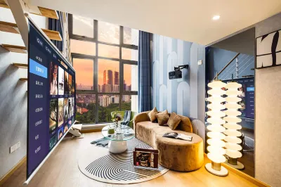 Yunyou High-end LOFT Audio and Video Apartment (Dongjiao Memory University of Technology Branch) Hoteles cerca de Chengdu University of Technology (South Campus)