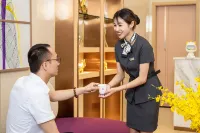 Lavande Hotel (Qingyuan High-Speed Railway Station Shunying Plaza Branch) - Pet friendly