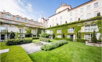 Mandarin Oriental, Prague