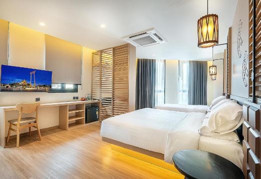 3. 프라 나콘 포시..