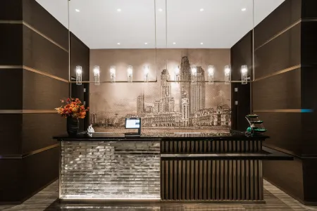 The Tianjin Eye JIANGUO PALACE Hotel Отели рядом с достопримечательностью «Dabei Temple»