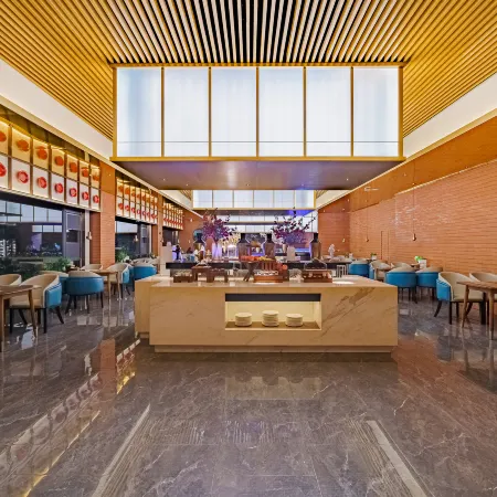 Hotels in Yue
