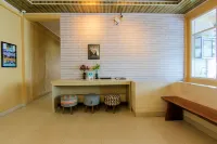 Yani Homestay Hotels in Air Manis