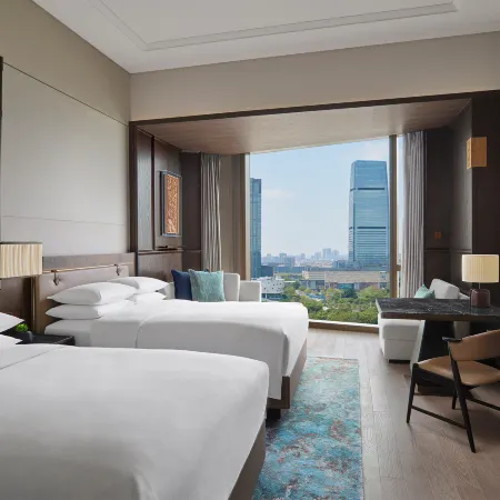Guangzhou Marriott Hotel Baiyun Отели рядом с достопримечательностью «Гора Байюн»