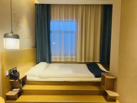 Fengtai Orange Impression Hotel