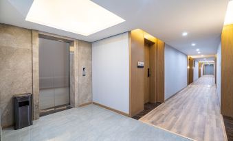 Heyue Business Hotel(Yinji International Tourism Resort Store)