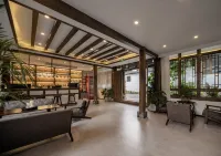 Weepam · Dayanli Original House Designer Courtyard Homestay (Lijiang Mufu Store) Hotels in Lijiang