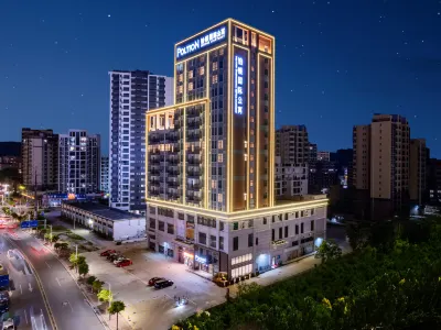 Poltton International Apartment (Foshan Gaoming Yingxin Plaza) Hotels near Alice in Wonderland Flower Sea