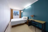 Huanggang Quanxing Hotel