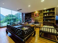 Floral Hotel · Taohuawu Hotel (Lushan Xihai Scenic Area Store) - bar