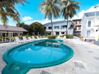 The Coconut Nanai Resort Phuket Hoteles cerca de Playa Freedom