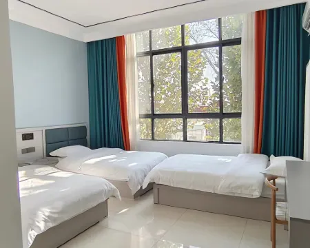 裕西民宿（方城第八小學） 方城のホテル