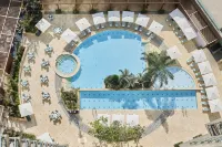 Four Seasons Hotel Cairo at Nile Plaza - ติดทะเล
