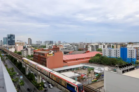 Avani Sukhumvit Bangkok Hotel