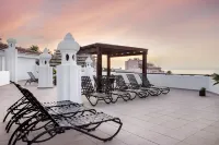 Sahara Sunset Club Hotels near Las Yucas Beach