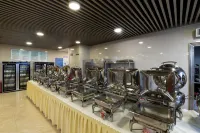 Bowei Hotel - parking