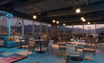 Qian Dao Lake Moxy Hotel