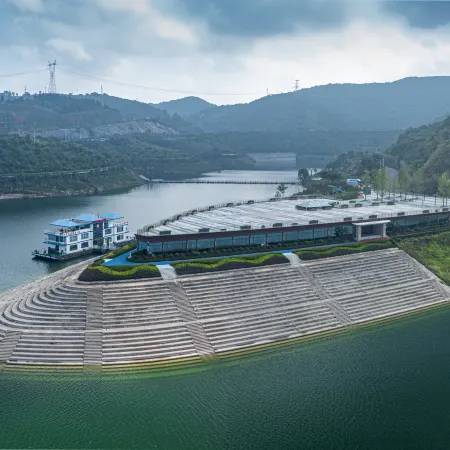 Junzhou Hotel