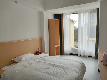 Banxue Guanyun Boutique Homestay Отели рядом с достопримечательностью «Badonglvcongpo Ski Field»