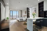 Luoyang Hesheng Hotel (Peony Plaza) Hotels near Feichang Fair Price Shopping Center